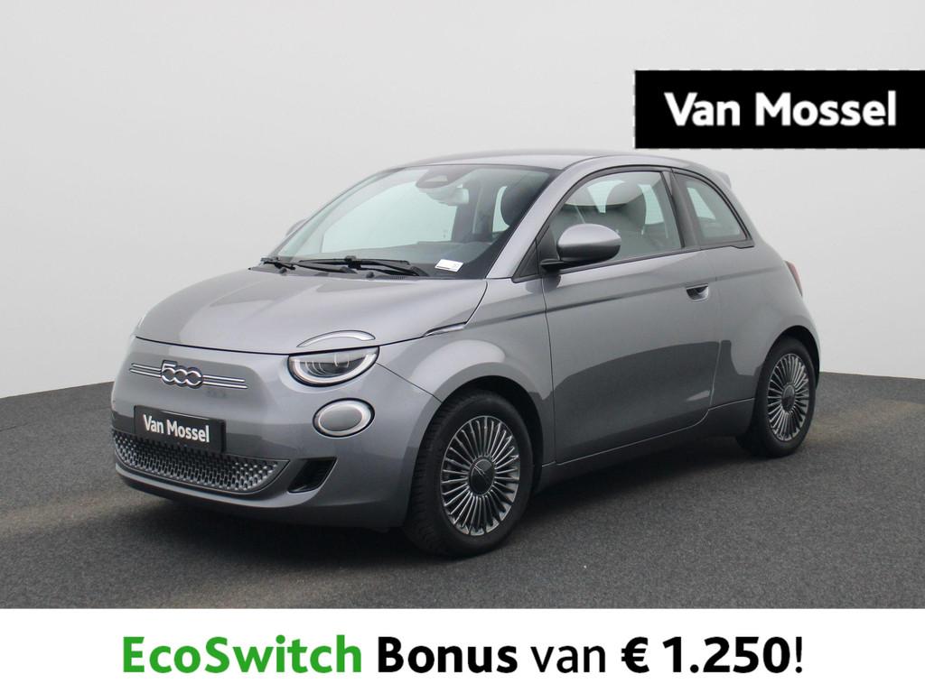 Fiat 500 500e 42 kWh Icon NAVI | Sensoren | Zetelverwarming, Auto's, 4 zetels, Stof, 1365 kg, Zilver of Grijs