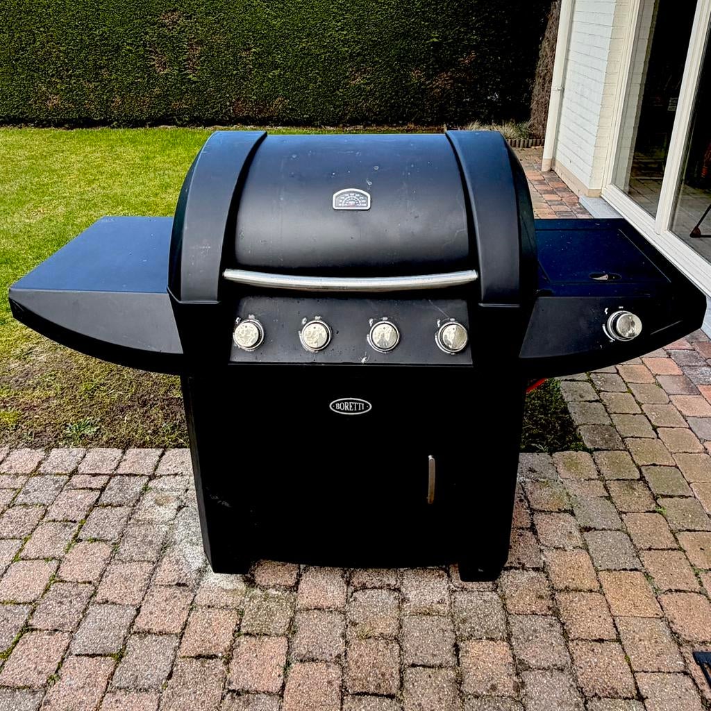 Boretti gas bbq, Enlèvement, Comme neuf