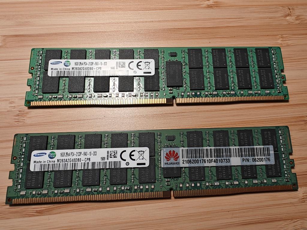 Samsung 32GB (2x16GB) DDR4 RAM M393A2G40DB0-CPB, 32 GB, Server, DDR4, Refurbished