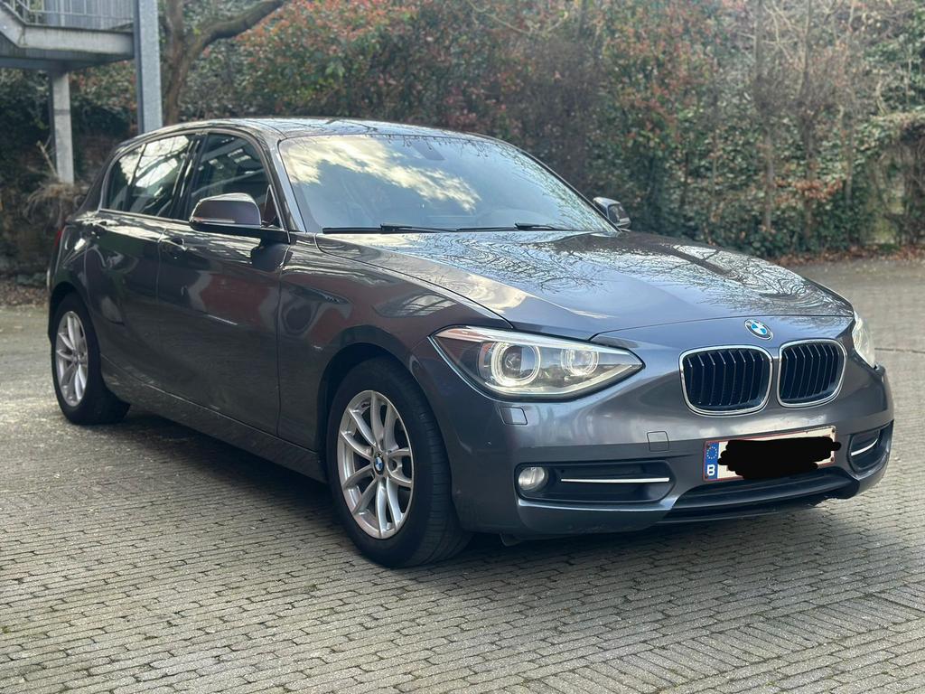 BMW 116d EfficientDynamics Sport 2014 / Leder Navi Xenon Pdc, Auto's, Euro 5, Zwart, 4 cilinders, Leder