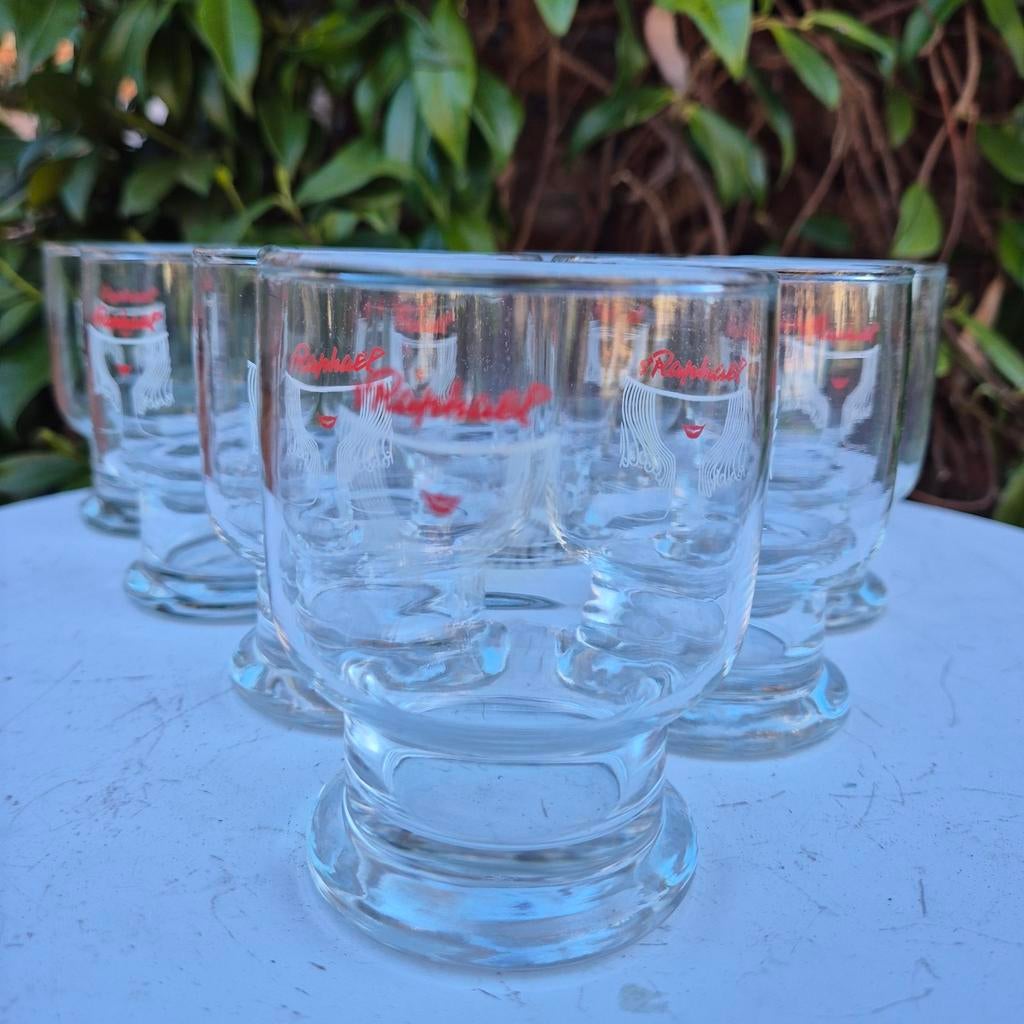 Saint Raphaël, 10 verres,, Collections, Enlèvement ou Envoi