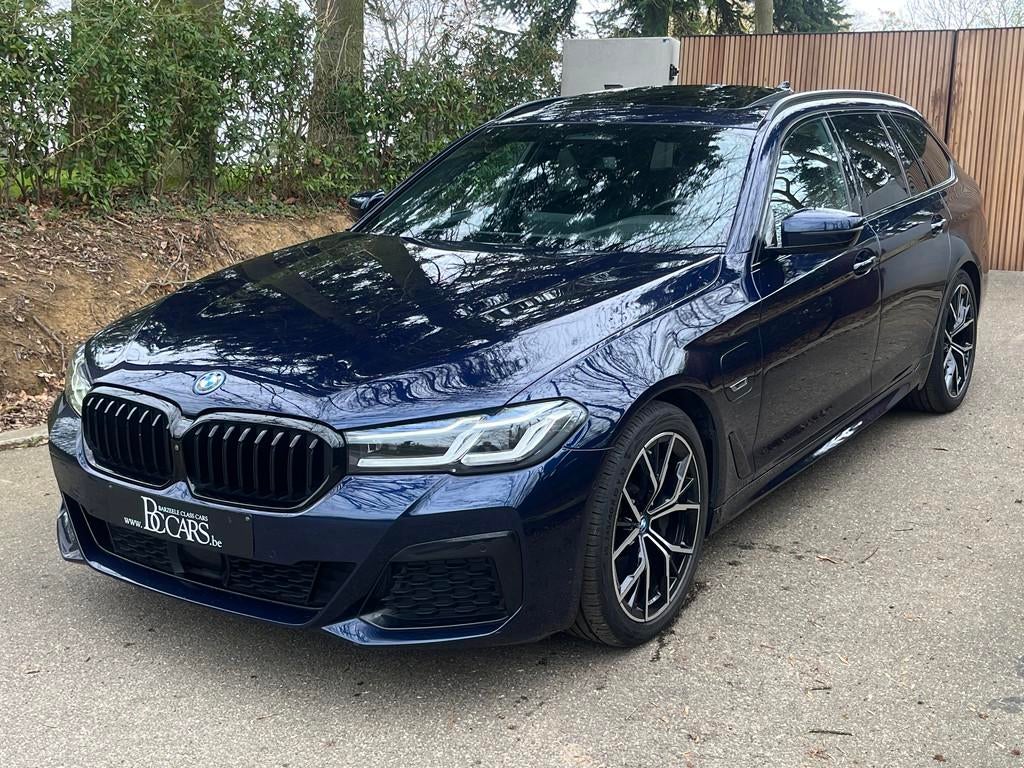 BMW 5 Serie 530 M-Pakket-Panodak-Cockpit Pro-Alcantara-Cam-1, Autos, Cuir, 215 kW, Euro 6, Carnet d'entretien
