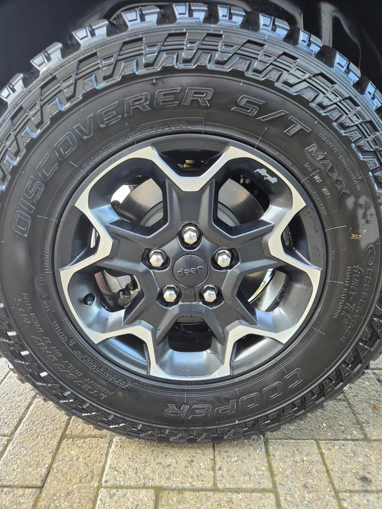 Velgen jeep, Auto-onderdelen, Ophalen, Band(en)