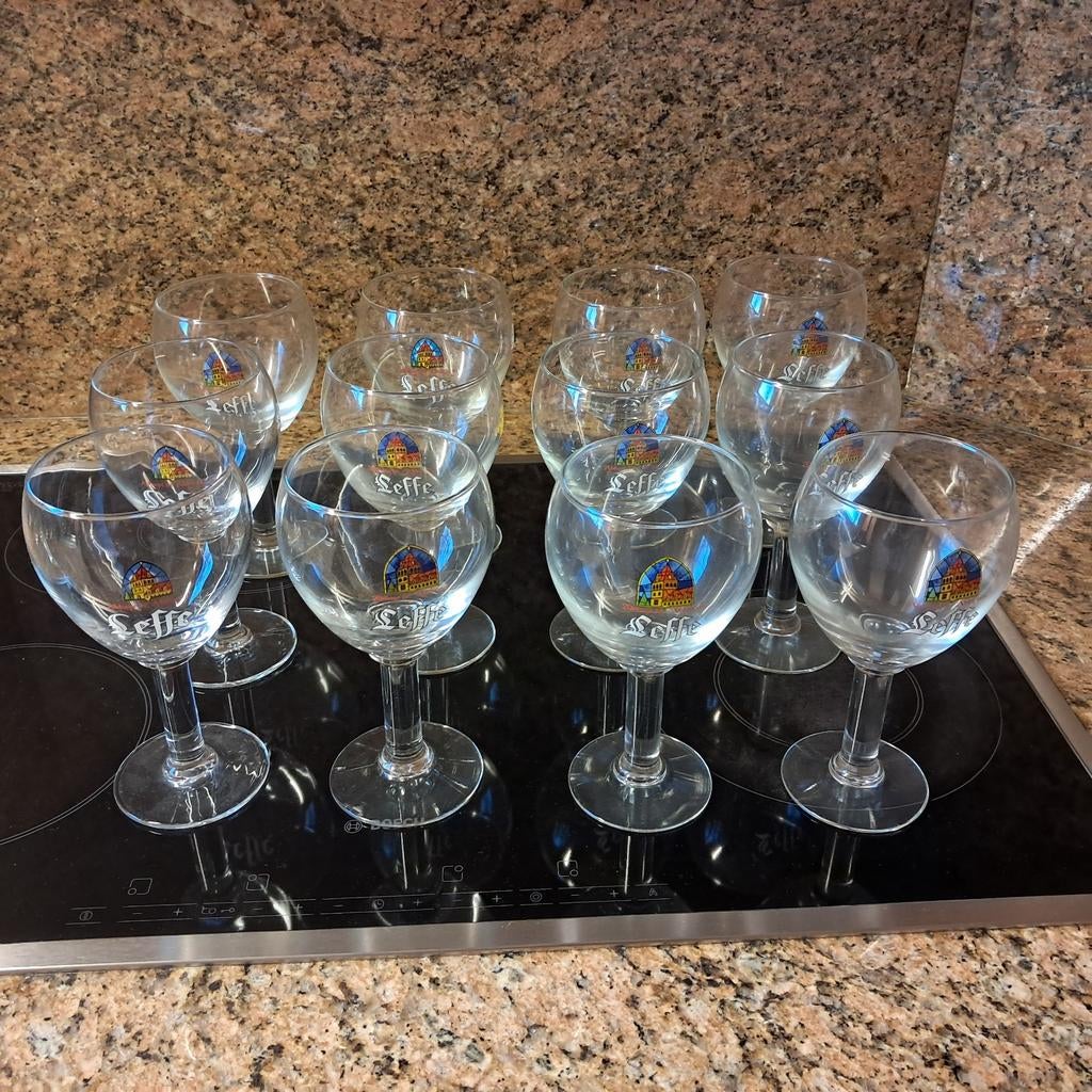 12 Leffe bierglazen, Ophalen of Verzenden