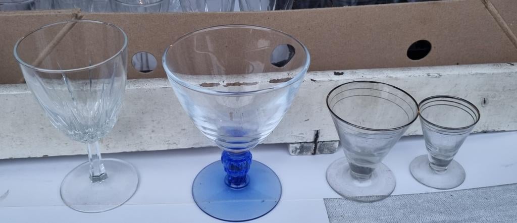 Wijnglazen van oma, Ophalen