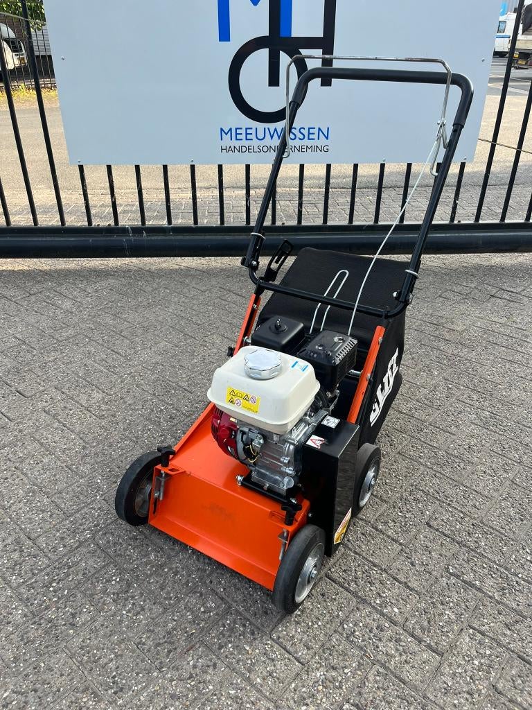 Eliet E401 VM benzine verticuteermachine met opvangzak 40CM, Enlèvement ou Envoi, Utilisé, Essence, Eliet / Honda