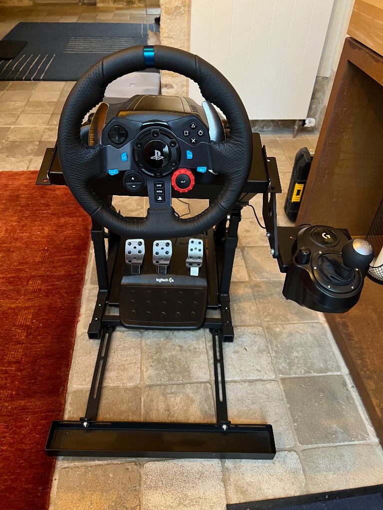 Logitech G29 complet + stand Omega GT, Ophalen, Zo goed als nieuw