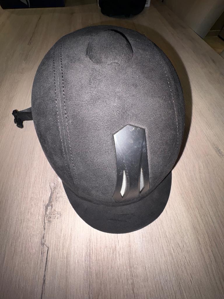 Tok M 54-56, Dieren en Toebehoren, Ophalen of Verzenden, Zo goed als nieuw, Cap, Kinderen