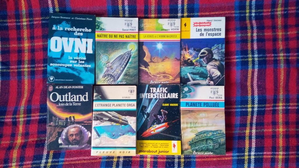 Lot de 8 livres ovnis espace, Livres, Enlèvement ou Envoi, Utilisé, Europe autre, Plusieur auteur