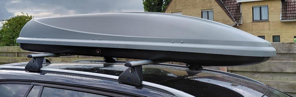 Thule Ocean 700 Dakkoffer TE HUUR in Blankenberge, Enlèvement, Comme neuf