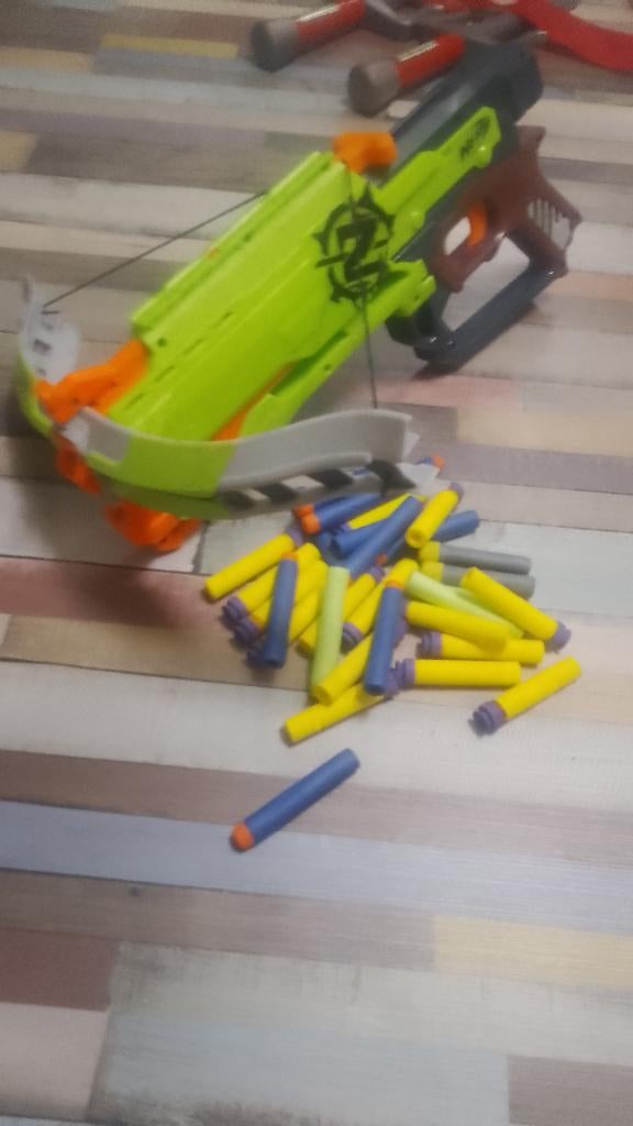 Arbalète NERF, Enlèvement, Utilisé