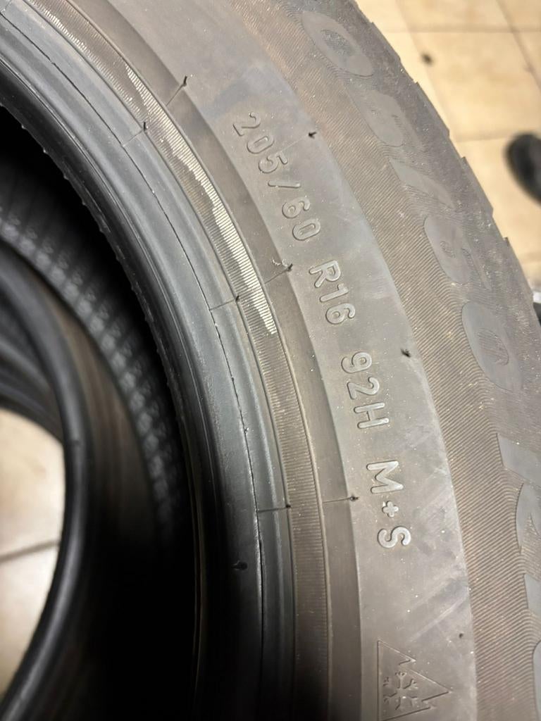 205 60 R16 92H 4x Pirelli, Enlèvement, Utilisé