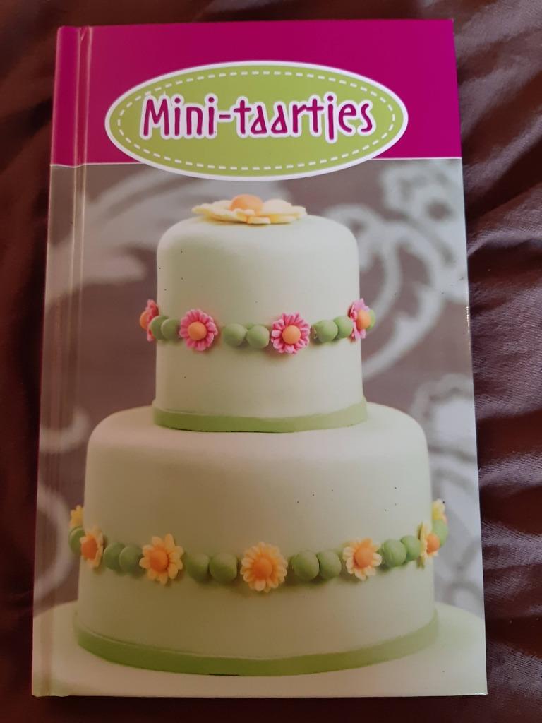 Taarten bakken, Hobby en Vrije tijd, Taarten en Cupcakes maken, Ophalen of Verzenden, Taarten