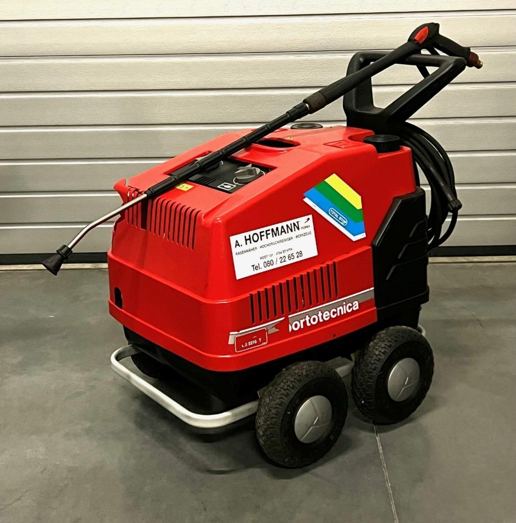 nettoyeur haute pression à eau chaude avec bruleur mazout, Enlèvement, Utilisé, Électrique, Portotecnica