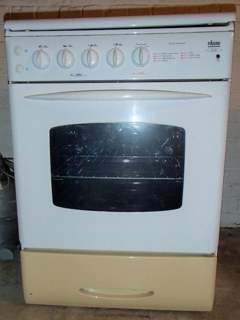 Cuisinière à gaz naturel, Gaz, Gril, 4 zones de cuisson, Enlèvement