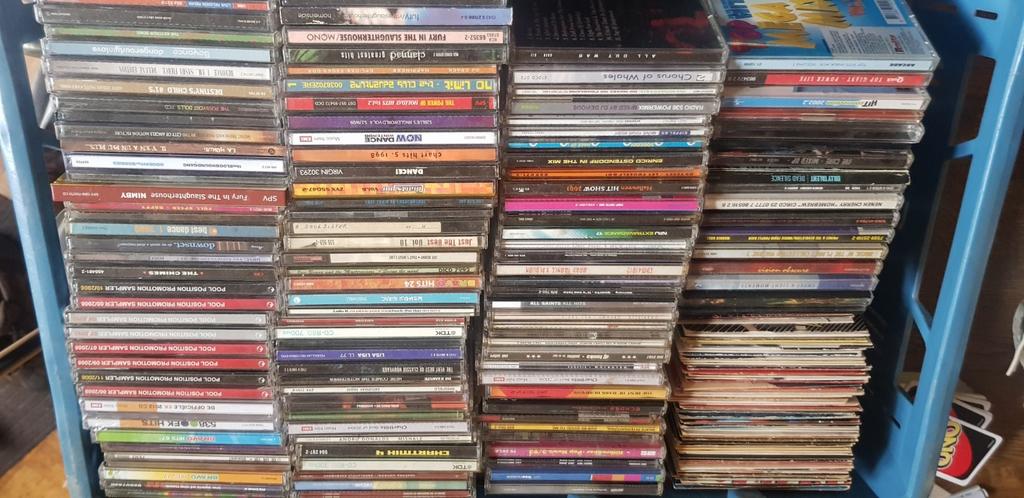 lot van 125 cd's +65 singles, alles..., Ophalen, Gebruikt