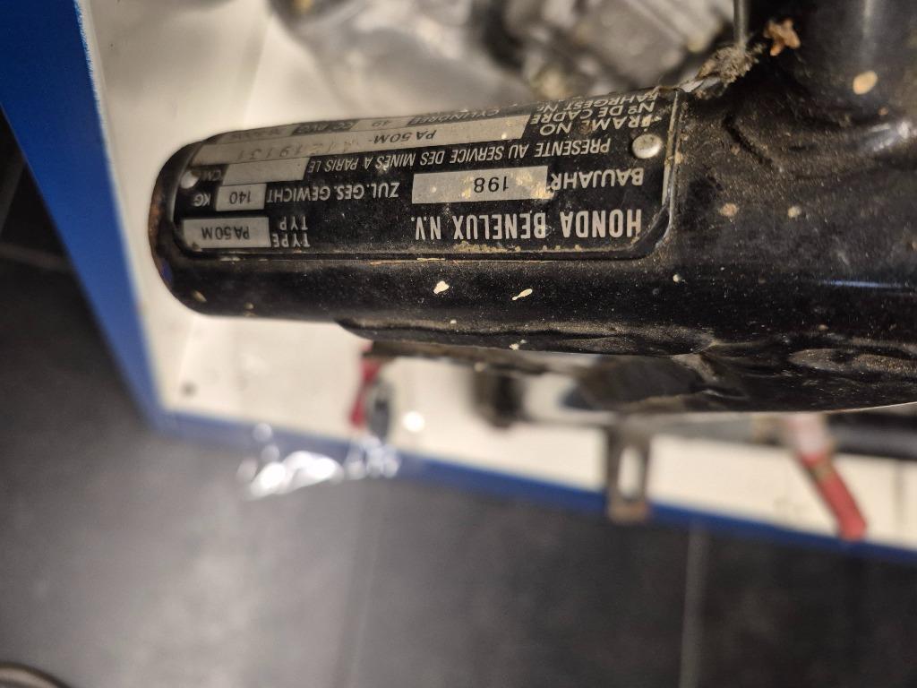 2 x papiers honda camino, Enlèvement, Utilisé, Cadre, Honda Camino