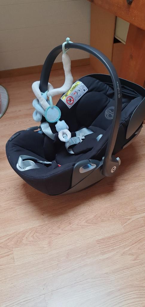maxi cosi . Marque Cybex, Enfants & Bébés, Enlèvement, Comme neuf, Autres marques