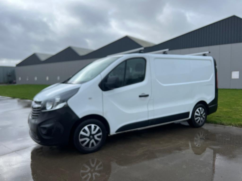 Opel Vivaro 2018 190 000 km TVA déductible, Achat, 170 g/km, Euro 6, Entreprise