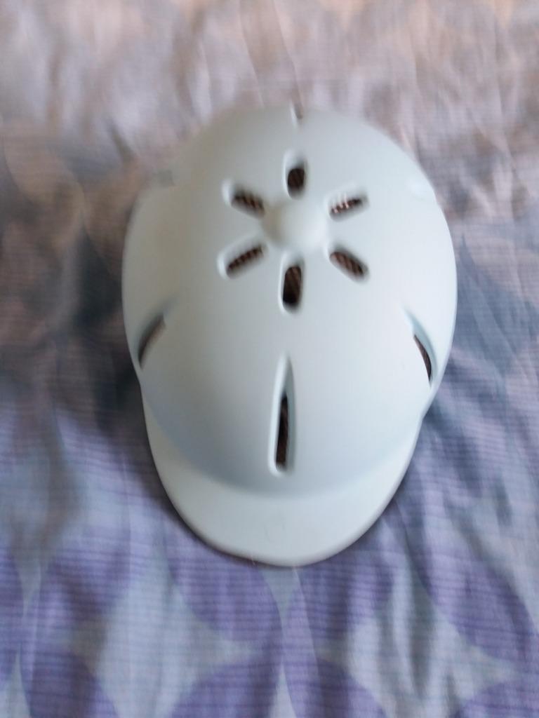 Bombe Bleu (Equitation), Enlèvement, Utilisé, Bombe