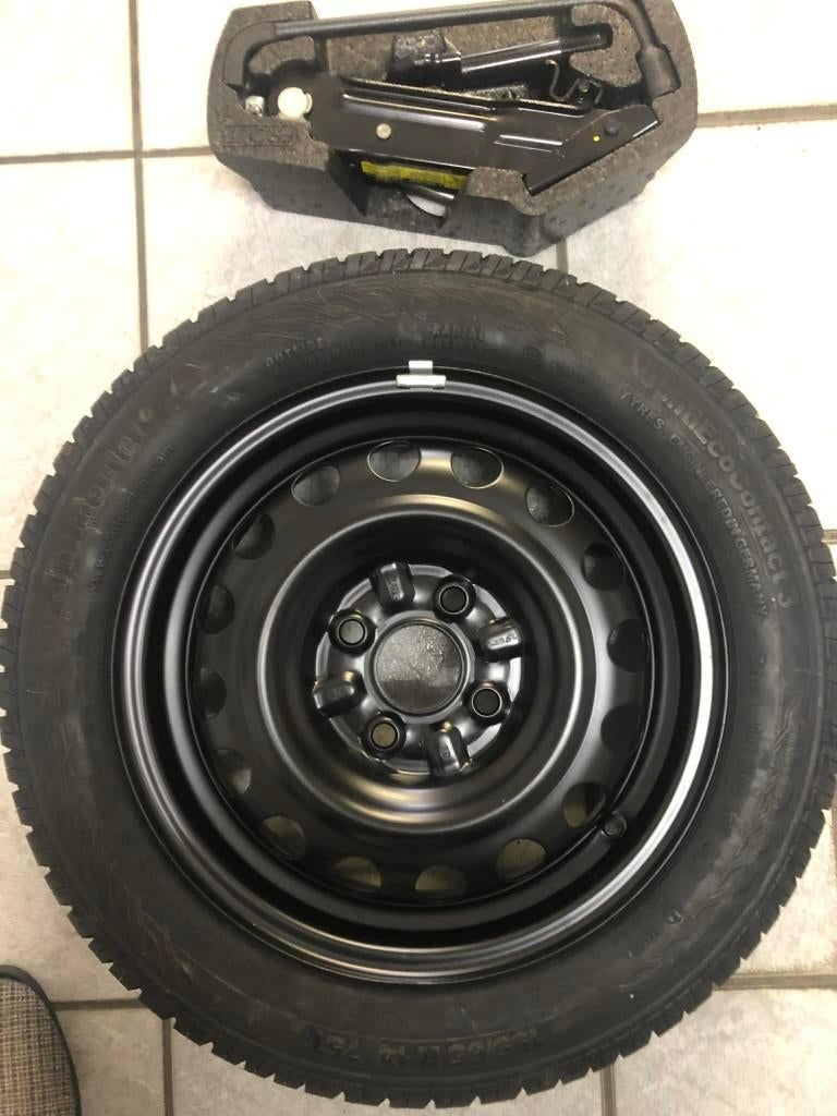 Pneu de secours Aygo, Ophalen, Band(en)