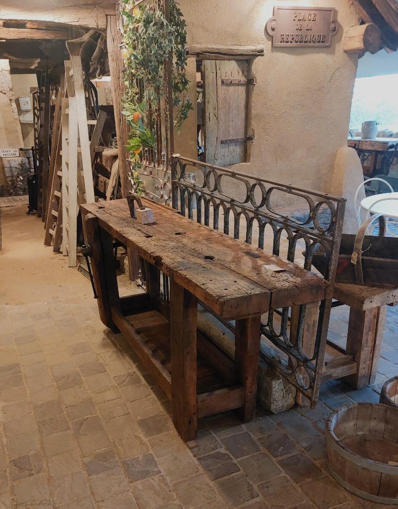 oude houten werkbank met donkerbruine kleur, Ophalen