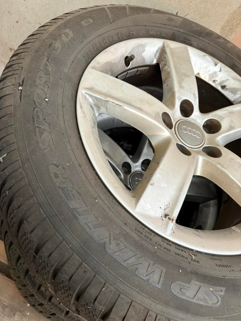 Kit pneus hiver pour audi q5 235/65/17, Autos : Pièces & Accessoires, Pneus hiver, Enlèvement, Pneu(s), 17 pouces
