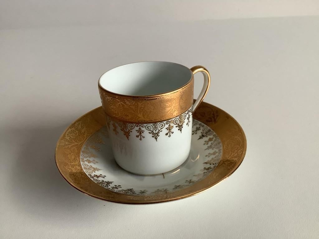 Demitasse en porcelaine de Limoges, Antiquités & Art, Antiquités | Porcelaine, Enlèvement ou Envoi