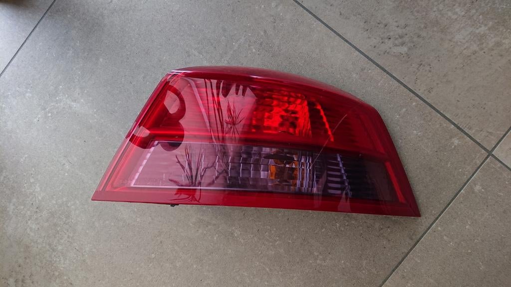 Renault Velsatis 3.0 Dci feux arrière droit. En parfait état, Ophalen of Verzenden, Gebruikt, Renault