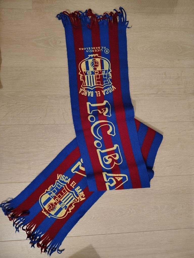 Sjaal voetbal Barcelona, Verzamelen, Sportartikelen en Voetbal, Ophalen of Verzenden, Zo goed als nieuw