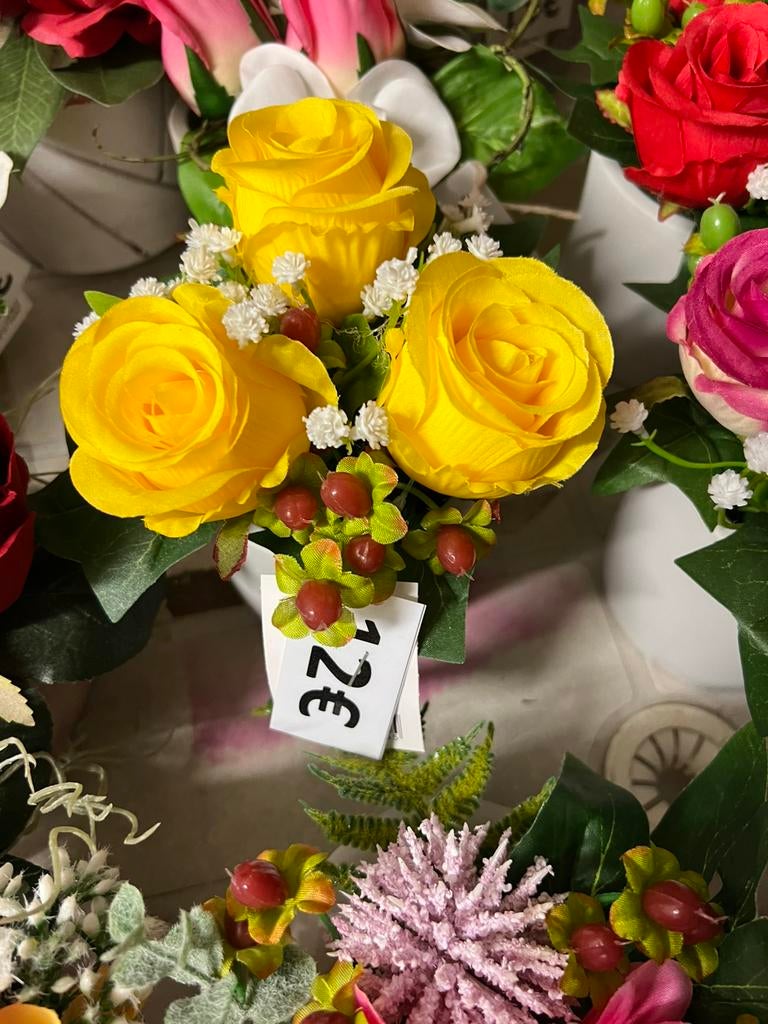 Zijden bloemstuk , nieuw !, Ophalen