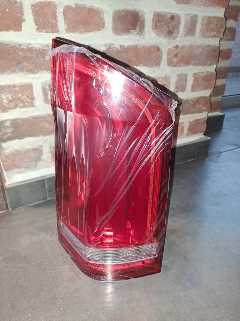 Feux arriere Mercedes classe V led, Enlèvement