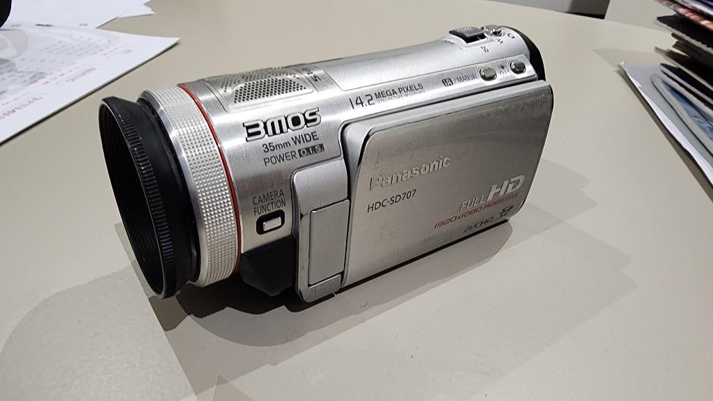 Camrecorder Panasonic HDC SD707 Full HD, TV, Hi-fi & Vidéo, Caméscopes numériques, Carte mémoire, Full HD, Panasonic, Caméra