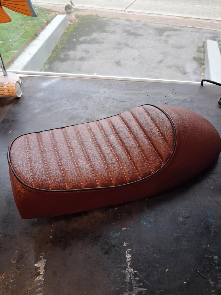 splinternieuw zadel, Enlèvement