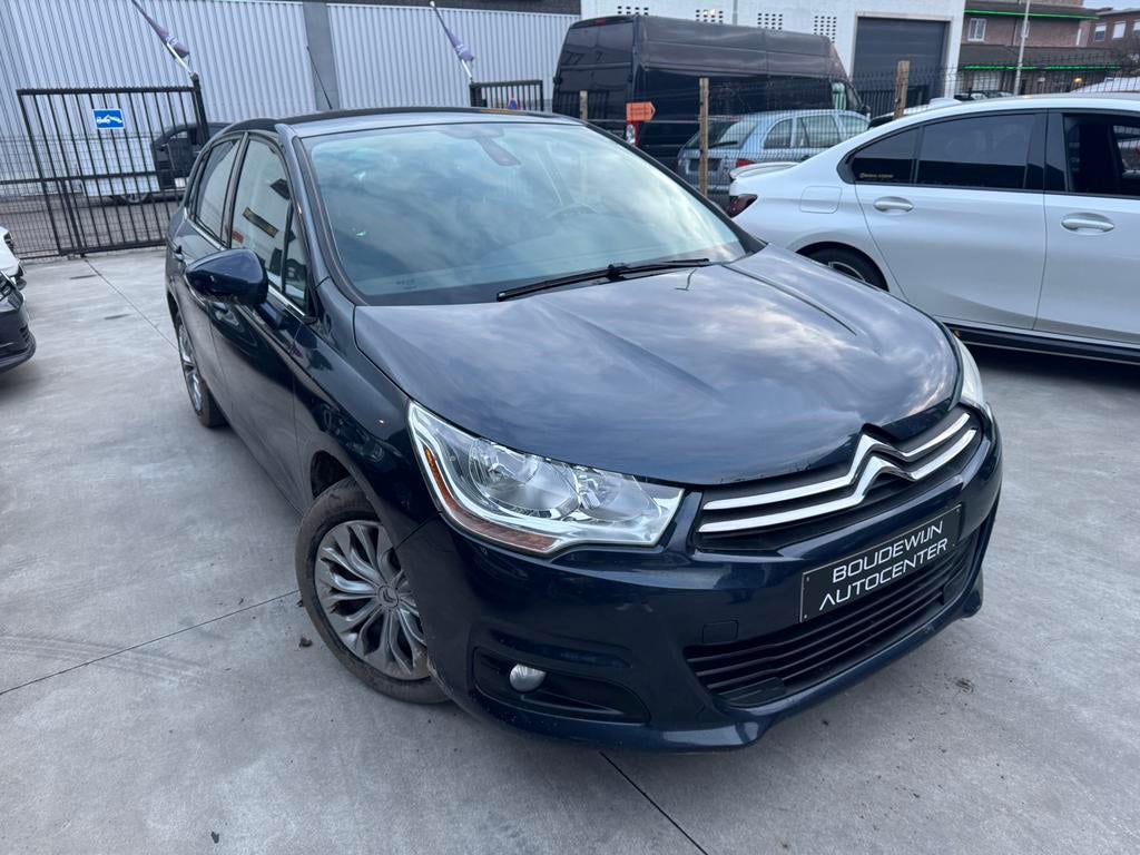 Citroën C4 1.4Benzine 158.xxxkm/Airco,Cruisecontrol, Voorwielaandrijving, Stof, Zwart, Blauw