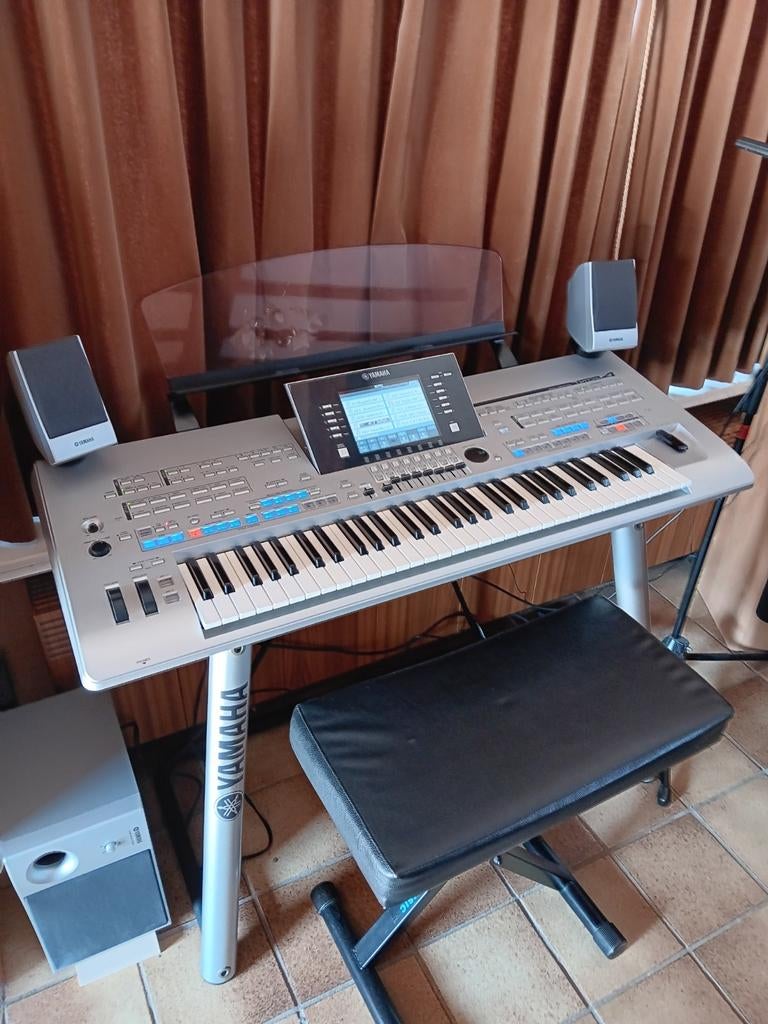 Yamaha Tyros 4, Musique & Instruments, Claviers, Enlèvement, Yamaha