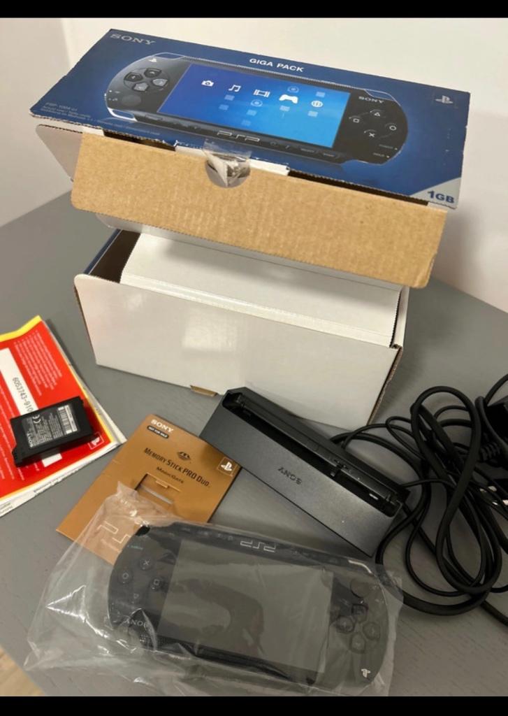 Pack Console Sony PSP-1000 - Boîte d'origine & Accessoires, Games en Spelcomputers, Ophalen of Verzenden, Gebruikt, Met geheugenkaart