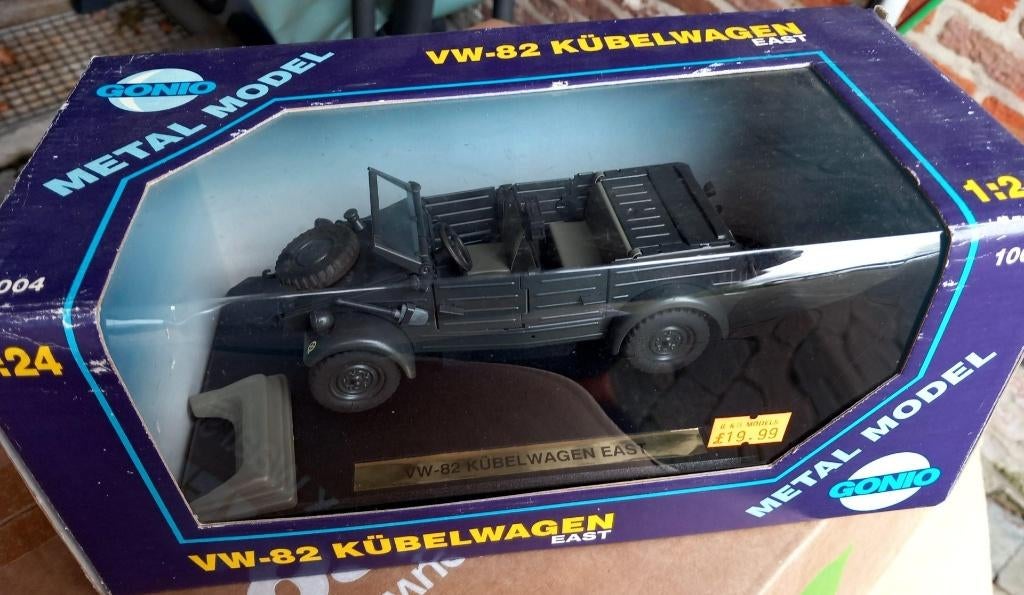 WW2 Kubelwagen Gonio Model auto 1:24, Ophalen of Verzenden, Auto