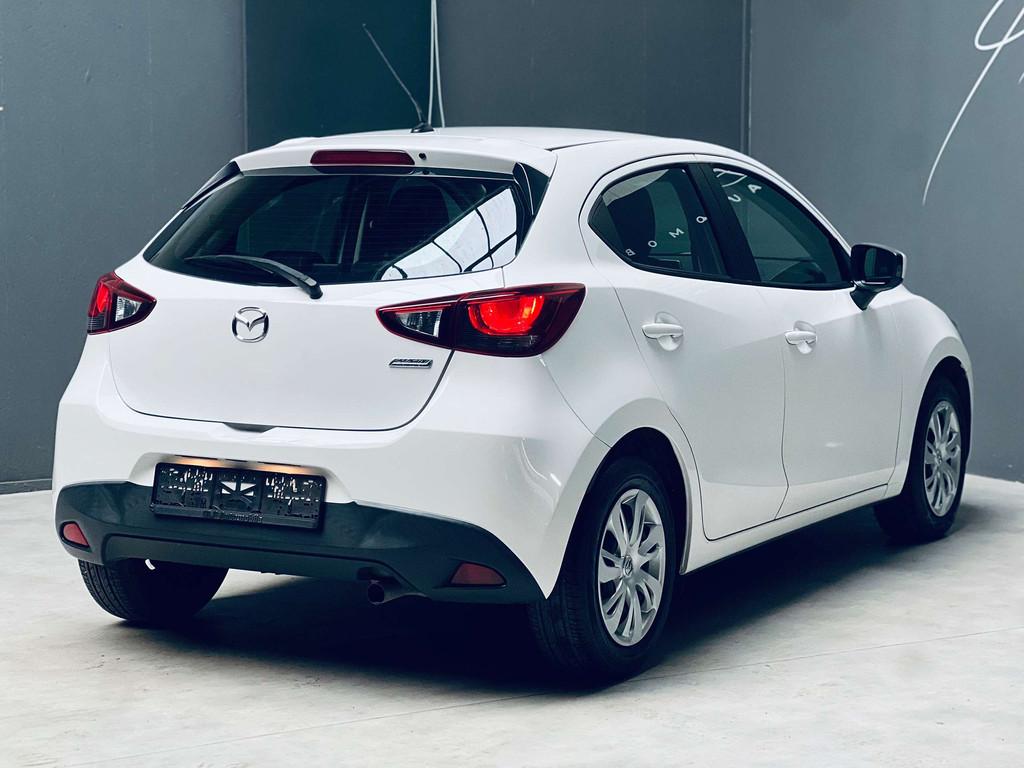 Mazda 2 1.5d *CLIM*BLUETOOTH*EURO6b* (bj 2016), Auto's, Mazda, Voorwielaandrijving, Gebruikt, 4 cilinders, Start-stop-systeem