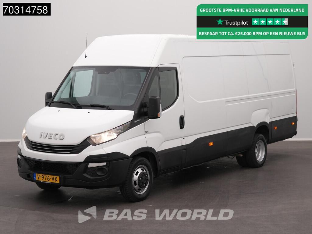 Iveco Daily 35C16 Automaat ENGINE PROBLEM / Runs and drives, Auto's, Bestelwagens en Lichte vracht, Automaat, Stof, Gebruikt, Euro 6