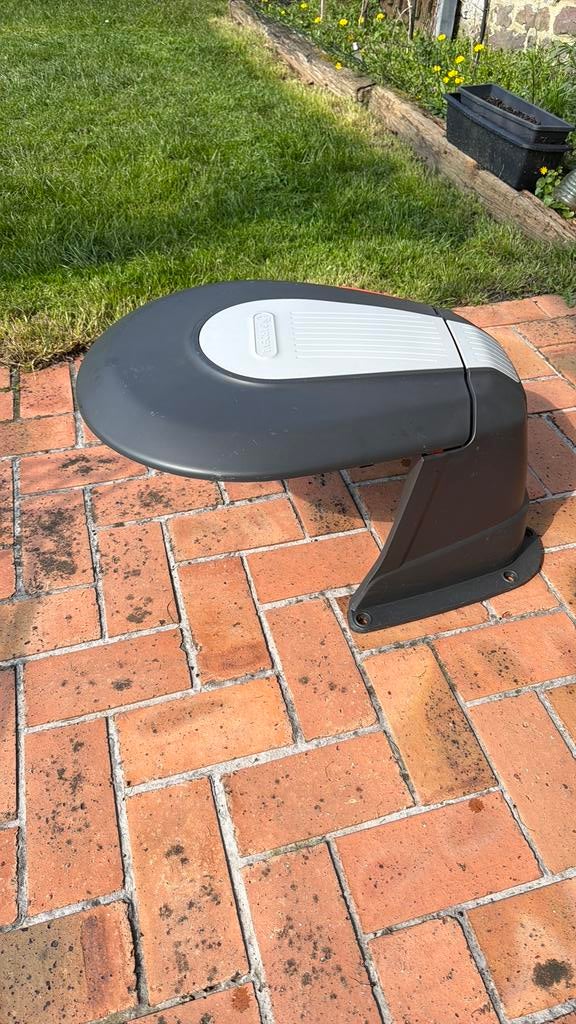 Abri robot Gardena Sileno City, Enlèvement, Utilisé