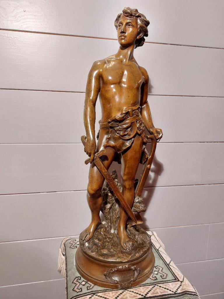 Guerrier en bronze, Enlèvement