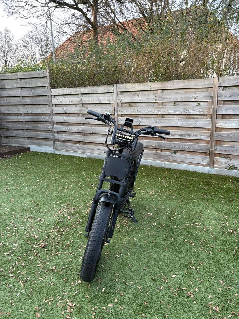Fatbike v8, Fietsen en Brommers, Ophalen, Gebruikt, 50 km per accu of meer, Overige merken