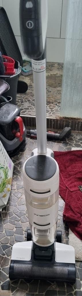 Aspirateur balai laveur TINECO Ifloor Breeze, Electroménager, Aspirateurs, Enlèvement ou Envoi, Comme neuf, Réservoir, Aspirateur d'eau