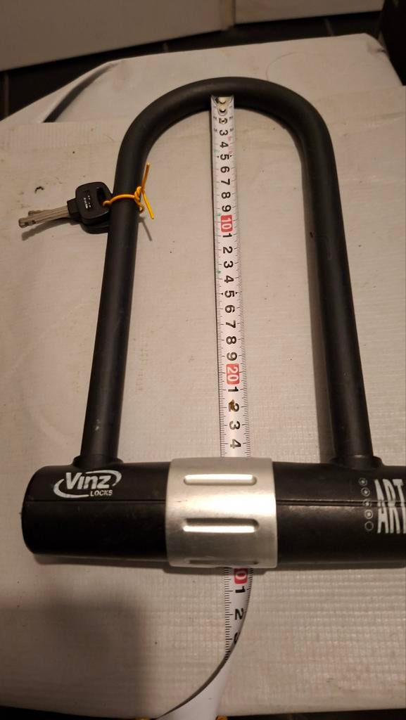 Beugelslot / Fietsslot / Motorslot / Scooterslot ART 4 - 32, Fietsen en Brommers, Brommeronderdelen | Algemeen, Ophalen