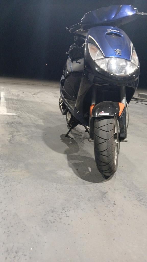 Peugeot vivacity 70cc, Fietsen en Brommers, Ophalen, Tweetakt, Gebruikt, 70 cc