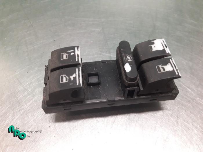 Commutateur vitre électrique d'un Volkswagen Jetta (Jetta 0, Volkswagen, -, 3 mois de garantie, Utilisé