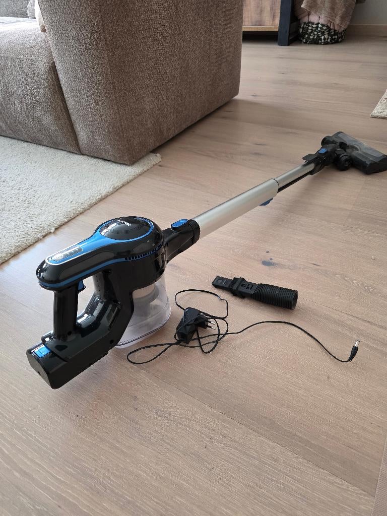 Stofzuiger, Elektronische apparatuur, Stofzuigers, Ophalen, Gebruikt, Stofzuiger, 1600 tot 2000 watt