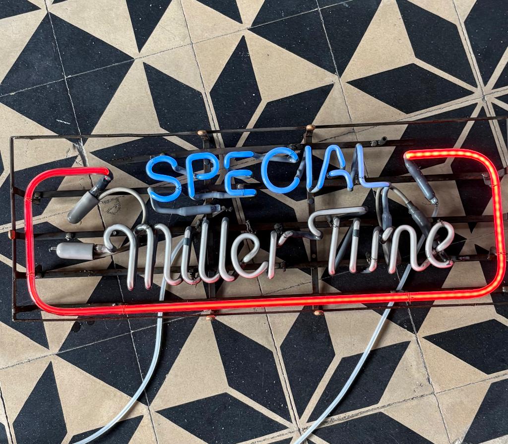 Neon, reclame, lichtreclame, Ophalen, Nieuw