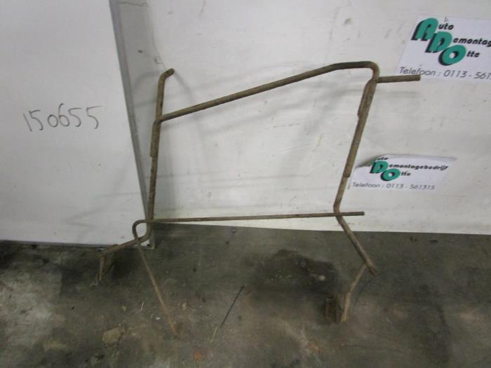 Hefmechniek Reservewiel van een Hyundai H200 (H200 98-), Auto-onderdelen, Gebruikt, -, -, Ophalen of Verzenden